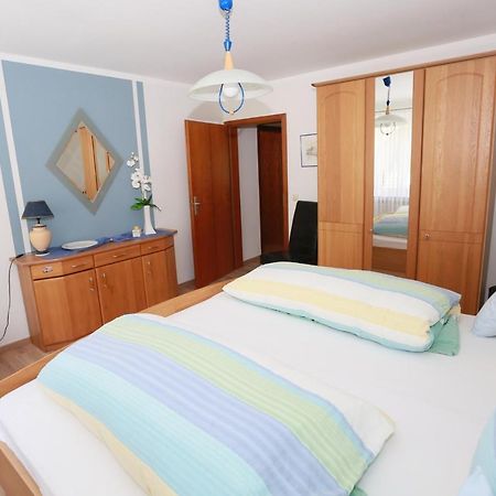 Ferienwohnung Moselblick-Stein ฟาลวิก ภายนอก รูปภาพ