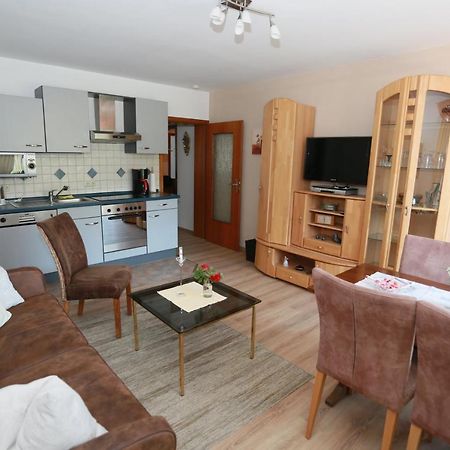 Ferienwohnung Moselblick-Stein ฟาลวิก ภายนอก รูปภาพ